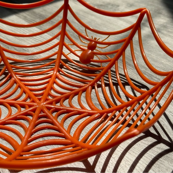 Hyde and Eek Spiderweb Halloween Candy Dish - Picture 6 of 8